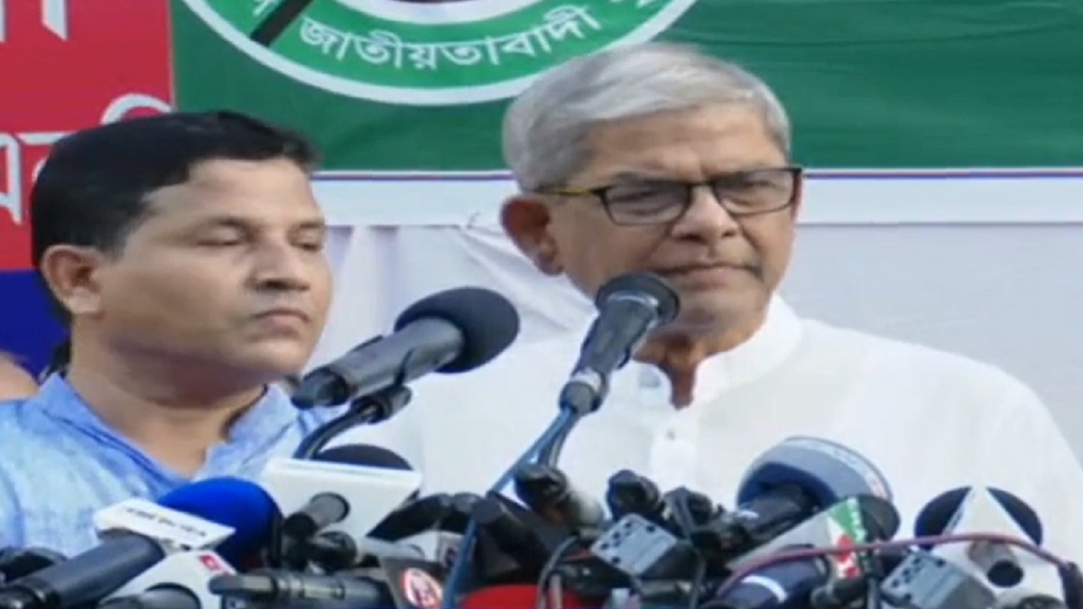 আইনের ভুল ব্যাখ্যা দিয়ে বিনা চিকিৎসায় খালেদা জিয়াকে হত্যা করতে চায় সরকার: ফখরুল