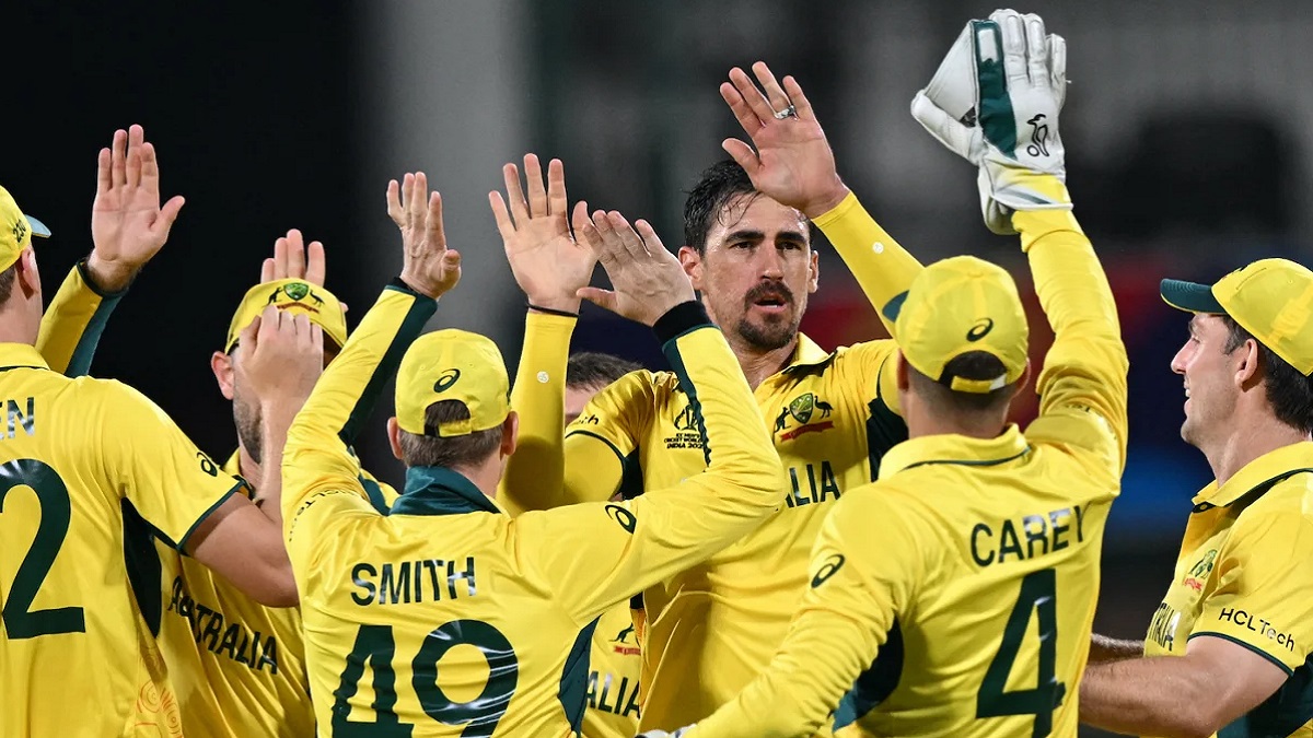 দুই রানে তিন উইকেট হারিয়ে দিশেহারা ভারত