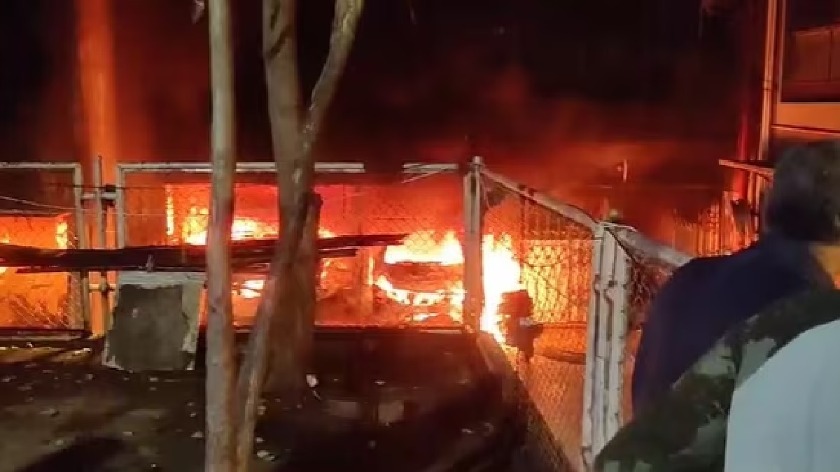 মুম্বাইয়ে বহুতল ভবনে আগুন, নিহত অন্তত ৭