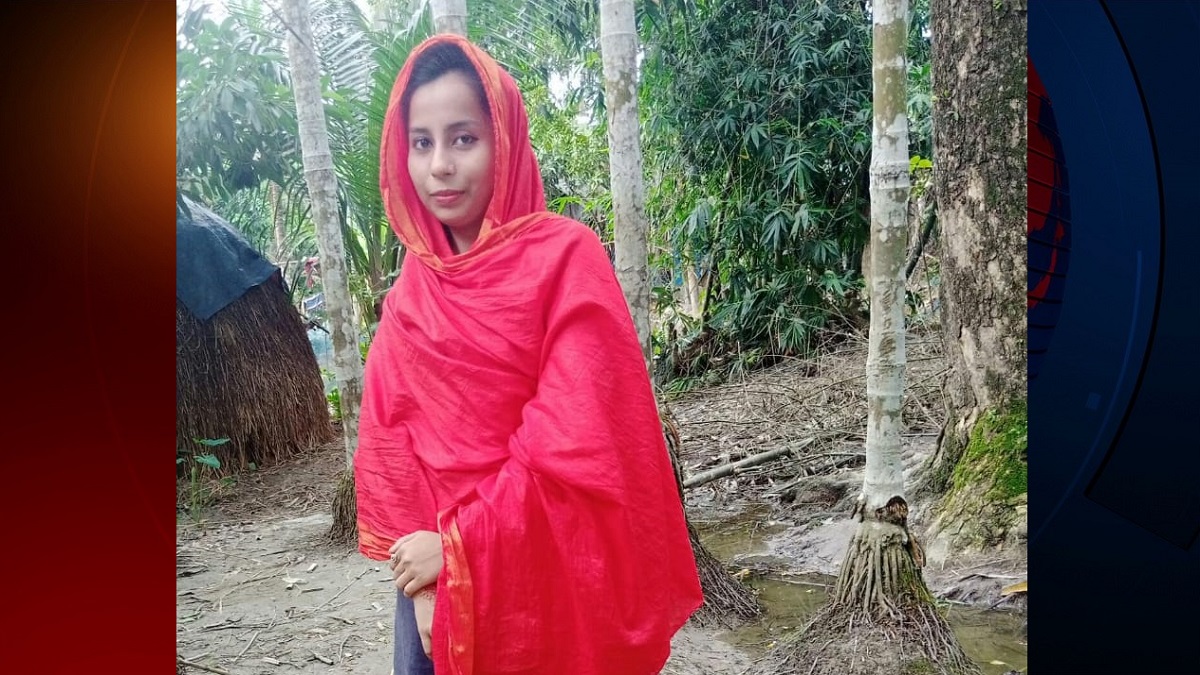 নোয়াখালীতে শৌচাগার থেকে তরুণীর মরদেহ উদ্ধার