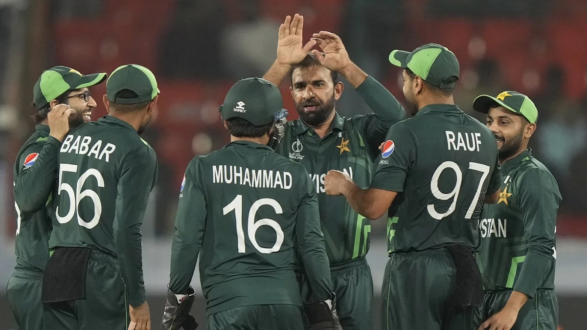 শঙ্কা উড়িয়ে বড় জয় পেলো পাকিস্তান
