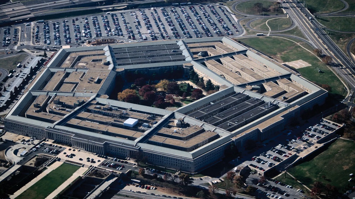 ইসরায়েলকে অস্ত্র দিলেও ইউক্রেনে সামরিক সহায়তার ঘাটতি হবে না: পেন্টাগন