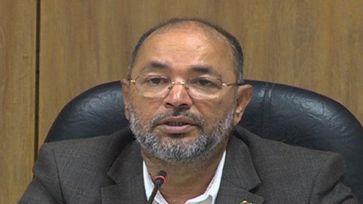 আজ রাত ৮টার মধ্যেই অন্তত ১৫ লাখ মানুষকে আশ্রয়কেন্দ্রে নেয়া হবে: দুর্যোগ ও ত্রাণ প্রতিমন্ত্রী