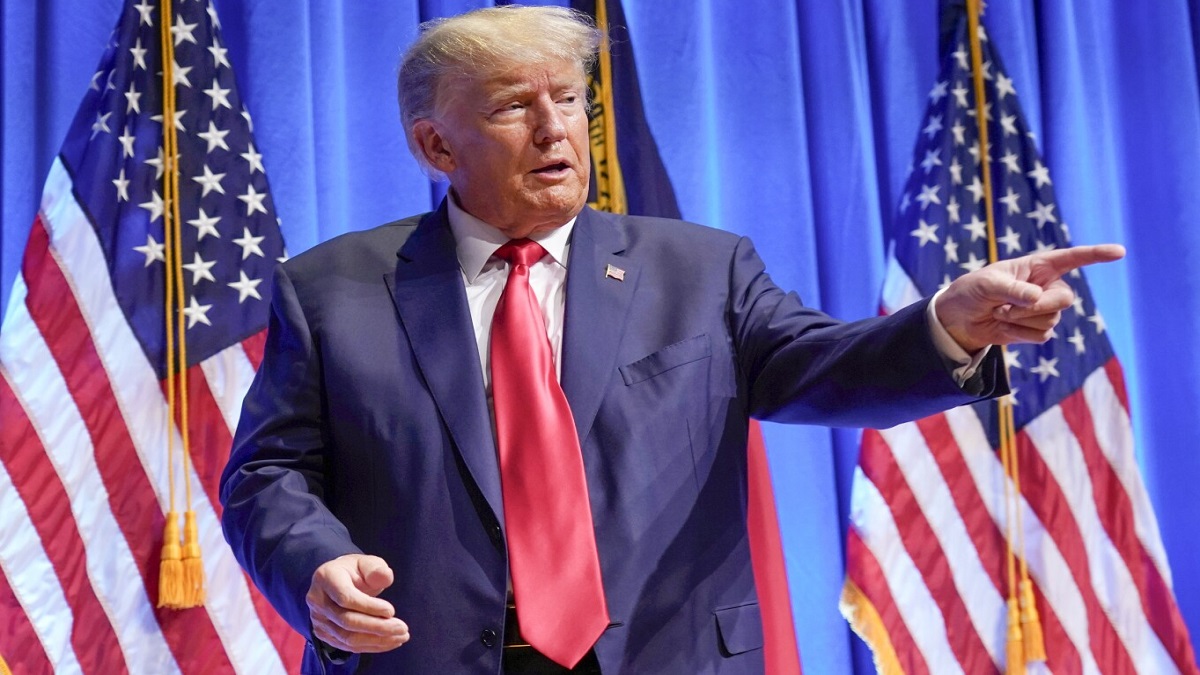 বিচারকাজ চলাকালীন বিচারককে ‘দুর্বৃত্ত’ আখ্যা দিয়ে ক্ষোভ ট্রাম্পের