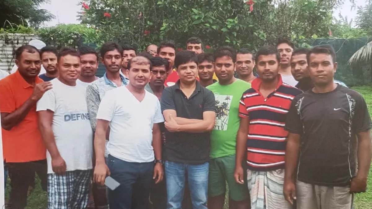 আল-জাজিরার প্রতিবেদনে উঠে এসেছে ভানুয়াতুতে পাচার ১০৭ বাংলাদেশির ভয়াবহ জীবনচিত্র