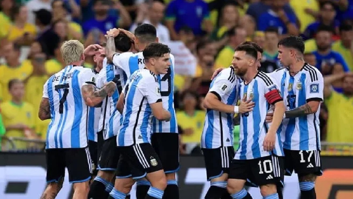 সুপার ক্লাসিকোতে আর্জেন্টিনার দুর্দান্ত জয়