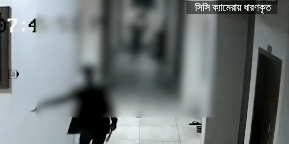 বরিশাল ইঞ্জিনিয়ারিং কলেজের ছাত্রাবাসে ঢুকে শিক্ষার্থীদের ওপর হামলা