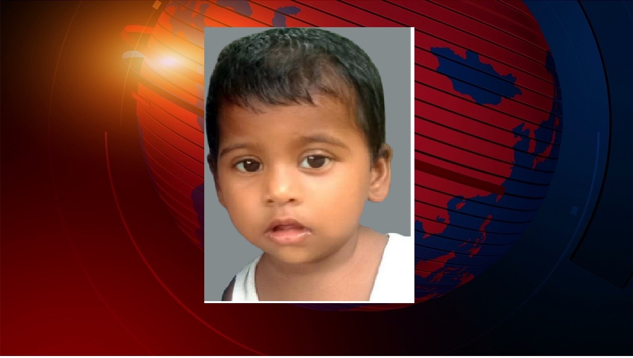 ঘূর্ণিঝড় মিধিলি: মিরসরাইয়ে গাছের ডাল পড়ে শিশুর মৃত্যু