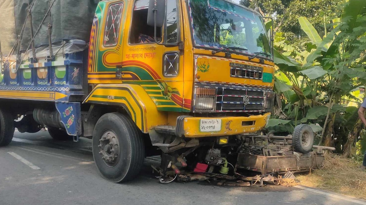 রাজবাড়ীতে ট্রাক চাপায় নসিমন চালকের মৃত্যু