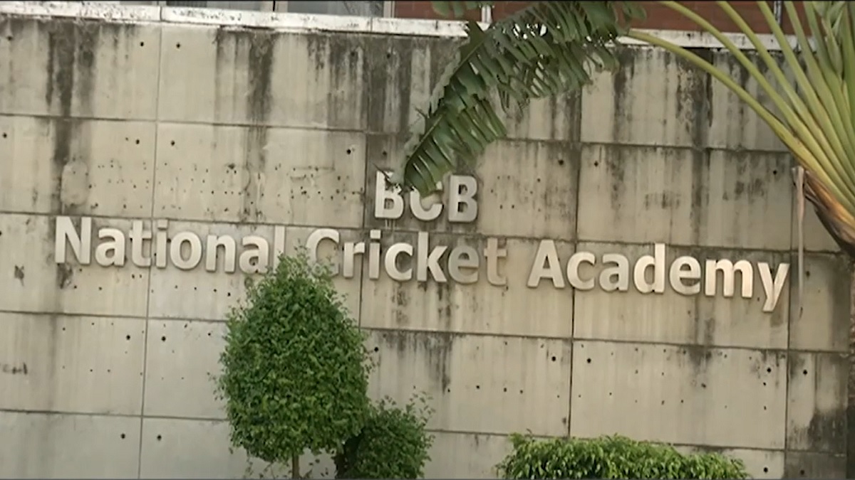 কাঙ্ক্ষিত উন্নতি হচ্ছে না কেন বাংলাদেশের ক্রিকেটের?