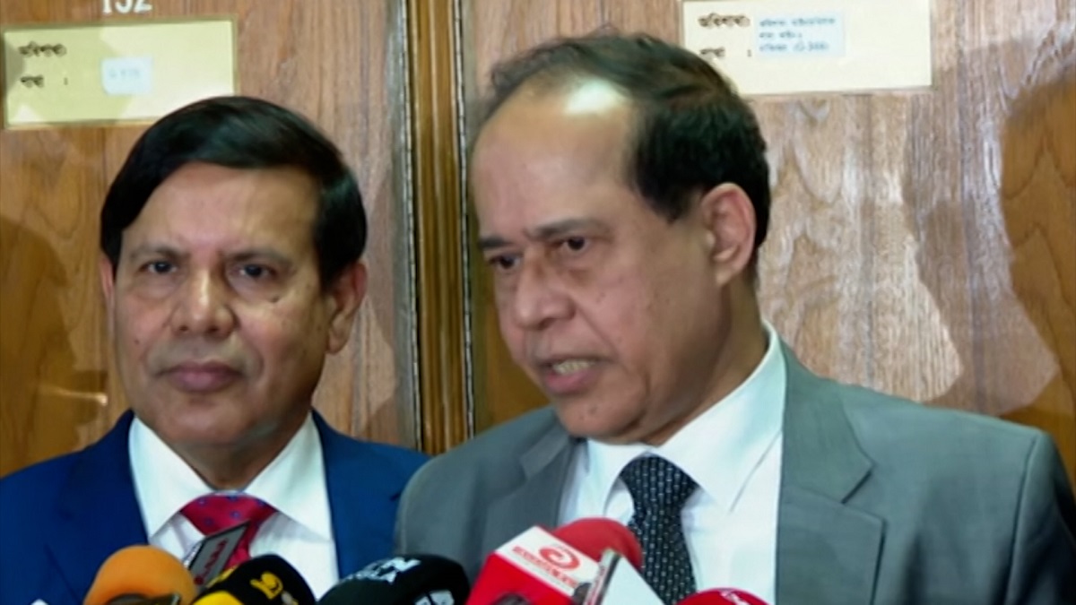 গ্রহণযোগ্য ভোটের সব চেষ্টা কমিশন করে যাচ্ছে: সিইসি