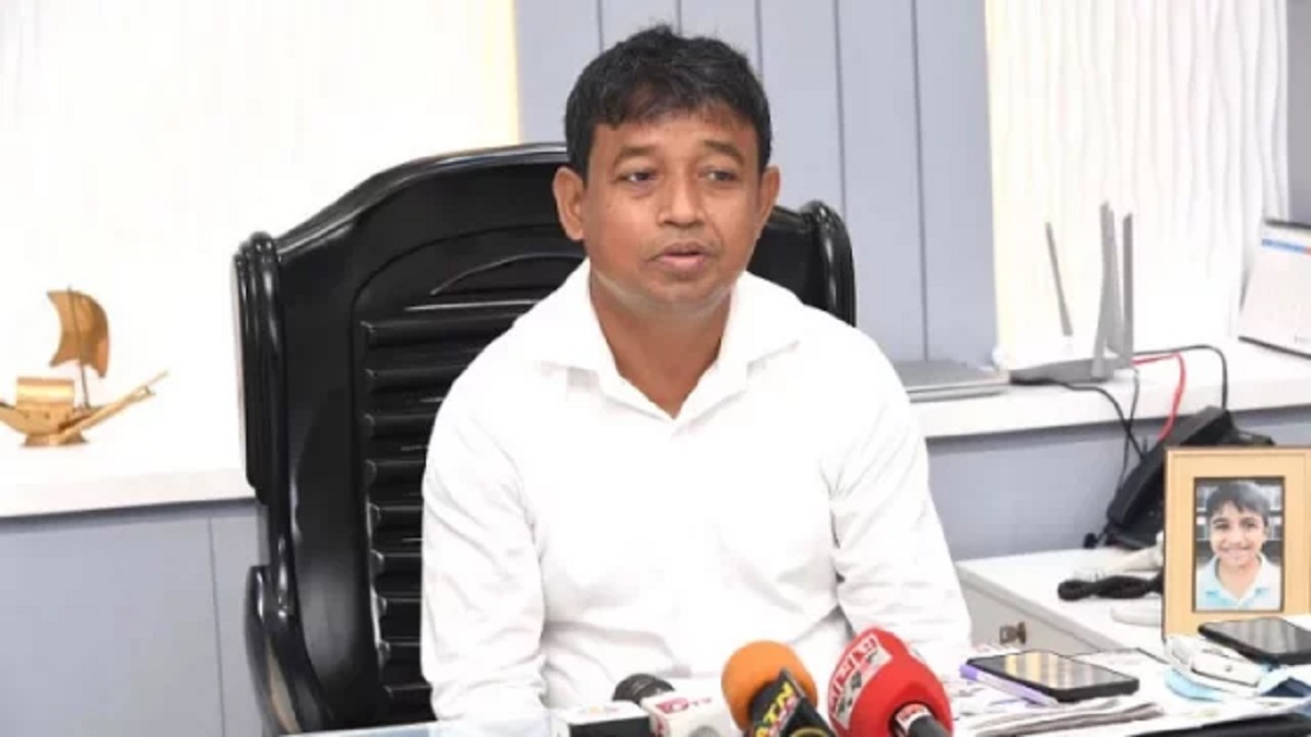 এমপি আনার হত্যা: আগামীকাল দেশে ফিরছে ডিবির প্রতিনিধি দল