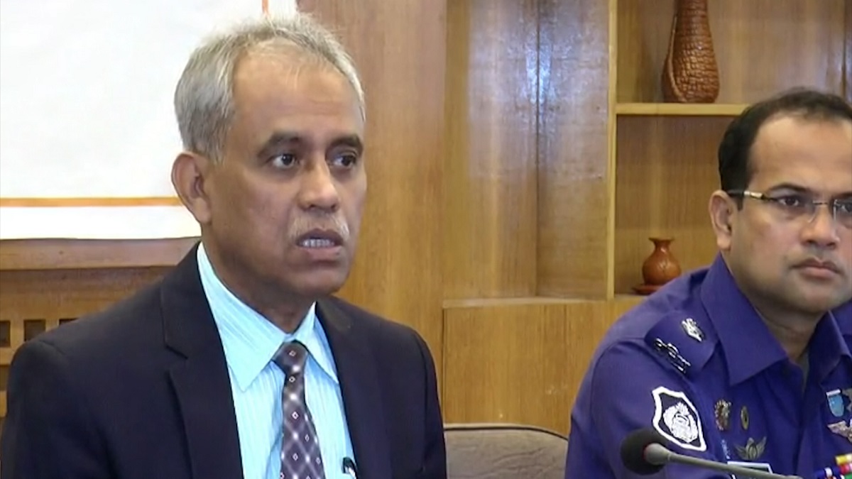 ভোট নিয়ে বহির্বিশ্বের চাপ নেই: ইসি আলমগীর