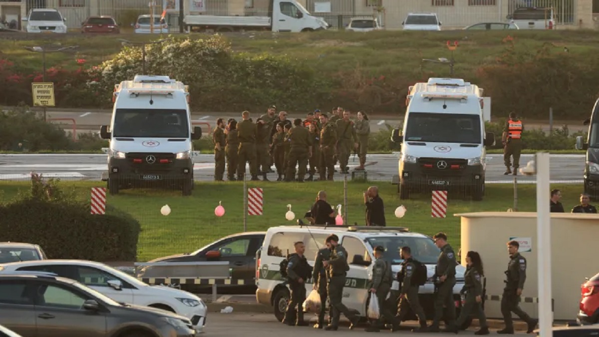 ২৫ বন্দিকে মুক্তি দিলো হামাস