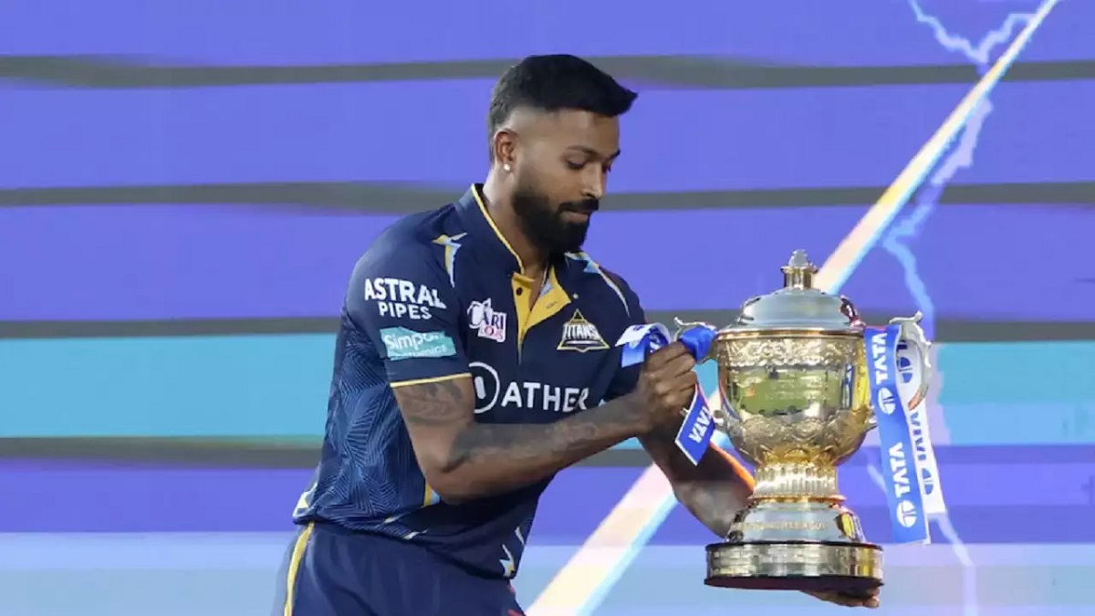 ফের মুম্বাইতে পাড়ি জমাচ্ছেন হার্দিক পান্ডিয়া