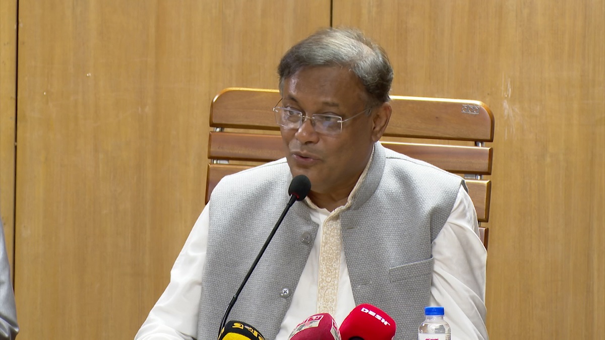 দেশ-বিদেশ থেকে গুজব ছড়িয়ে বিভ্রান্ত করা হচ্ছে: তথ্যমন্ত্রী