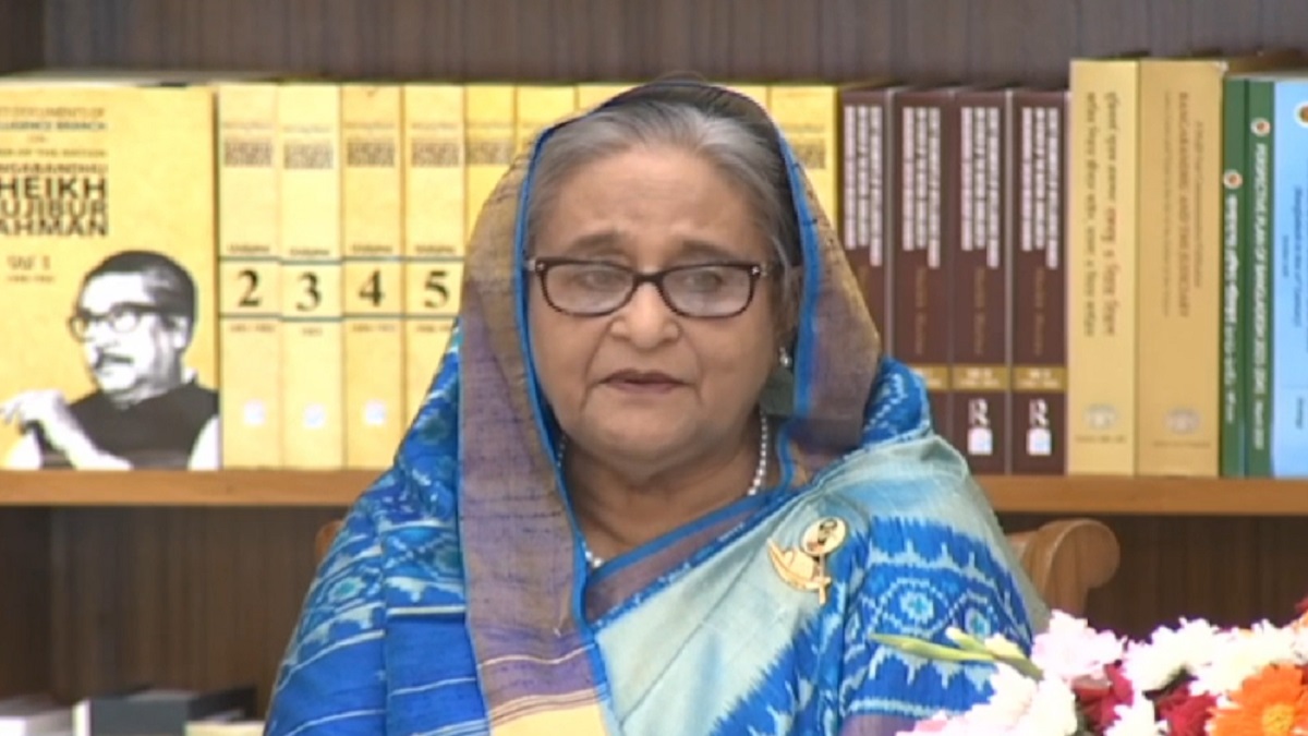 পাশের হারে ছেলেদের চেয়ে ৩.৮১ শতাংশ এগিয়ে মেয়েরা: প্রধানমন্ত্রী