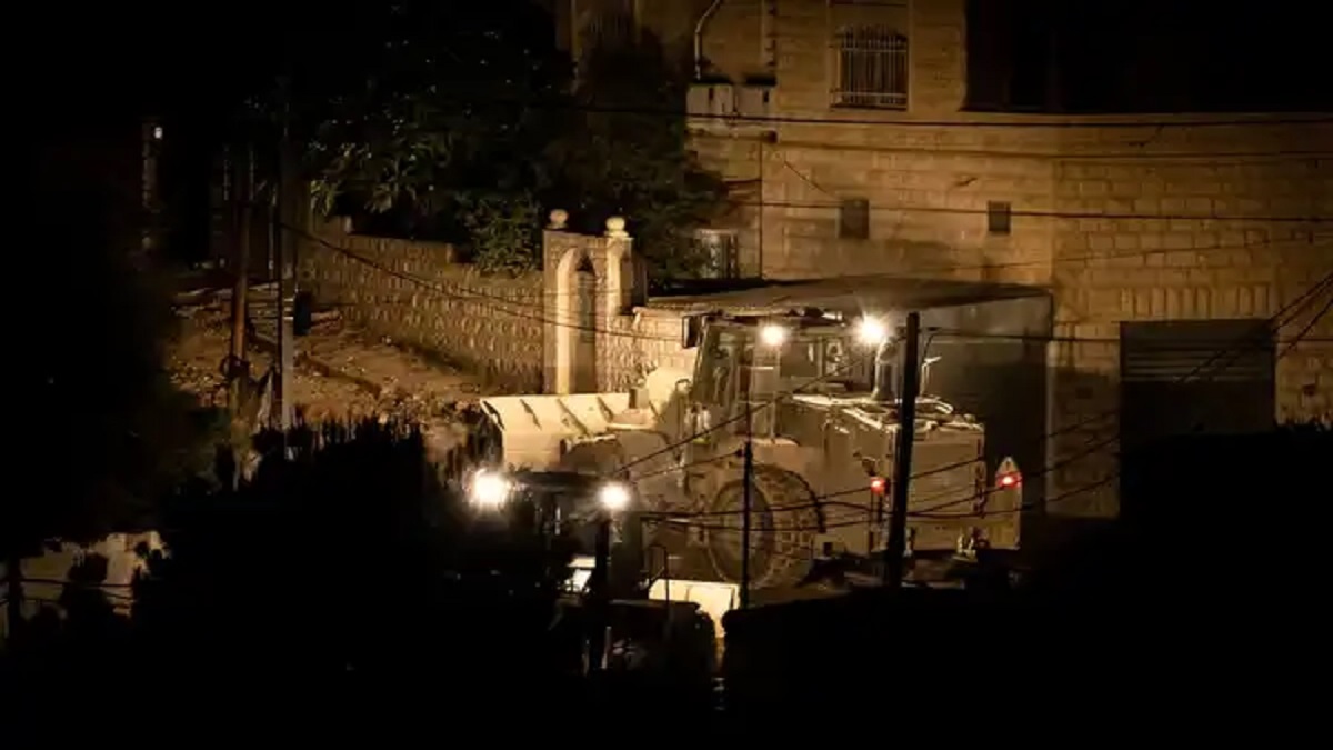 পশ্চিম তীরে হাসপাতালে ইসরায়েলি আগ্রাসান