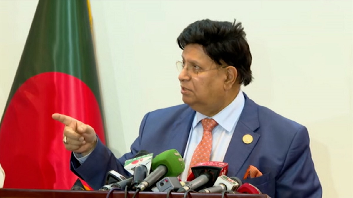 স্যাংশনের আশঙ্কায় কান দেই না, ওসব জুজুর ভয়: পররাষ্ট্রমন্ত্রী