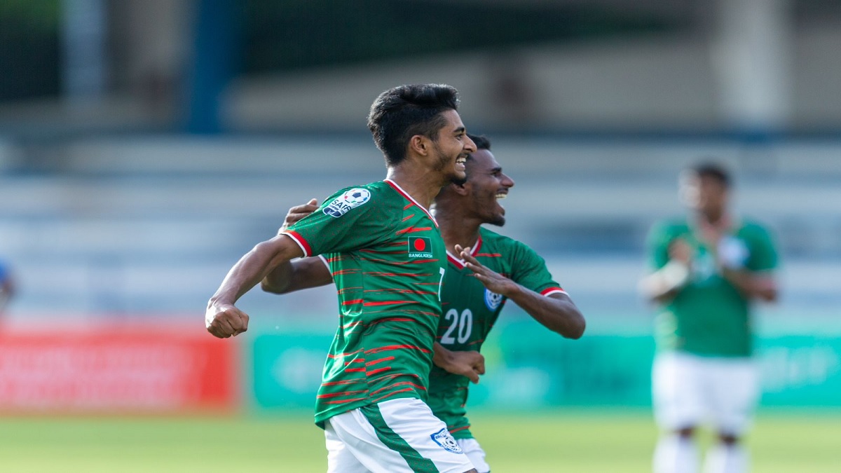 মোরসালিনের গোলে পিছিয়ে পড়েও ড্র করলো বাংলাদেশ