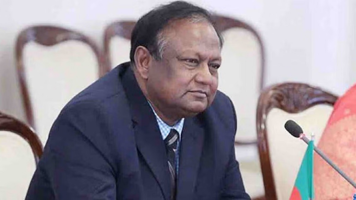 ডলারের দামে অস্থিরতা থাকলে পণ্যের দাম নিয়ন্ত্রণ কঠিন হবে: বাণিজ্যমন্ত্রী