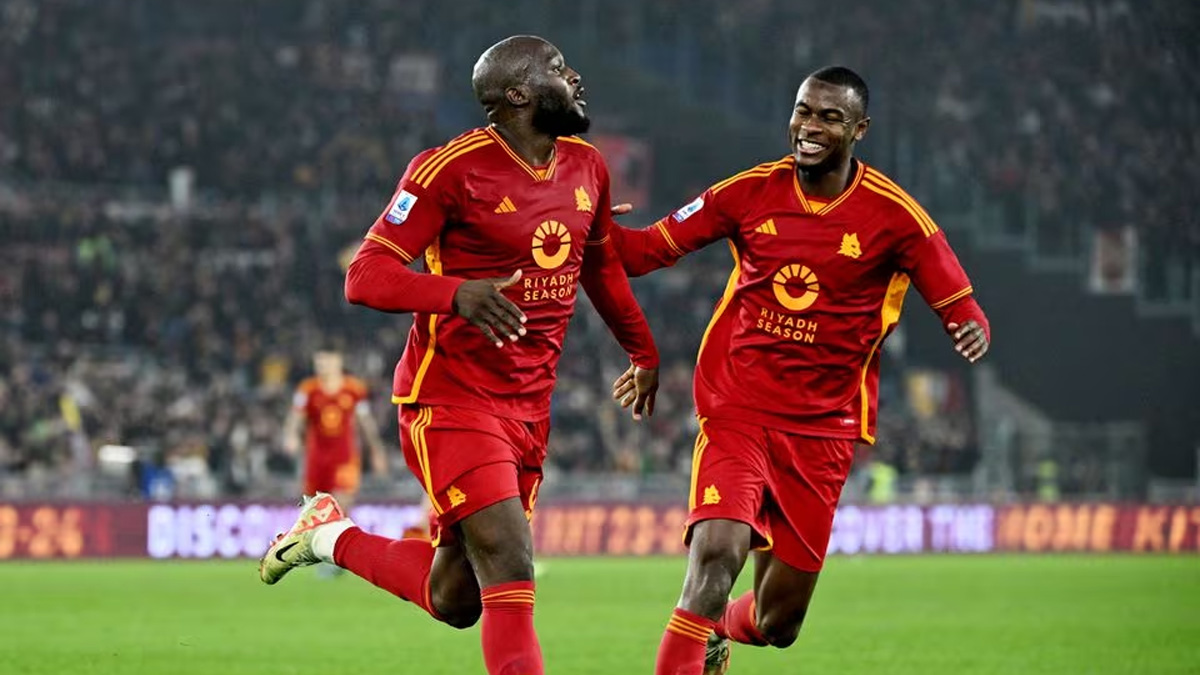 শীর্ষে ইন্টার, রোমার কাছে হার নাপোলির