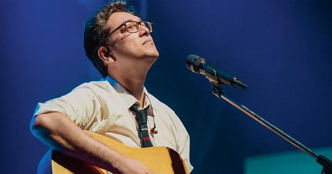 হুড়োহুড়িতে ভেঙে পড়লো অনুপমের কনসার্টের গেট, আহত ৫