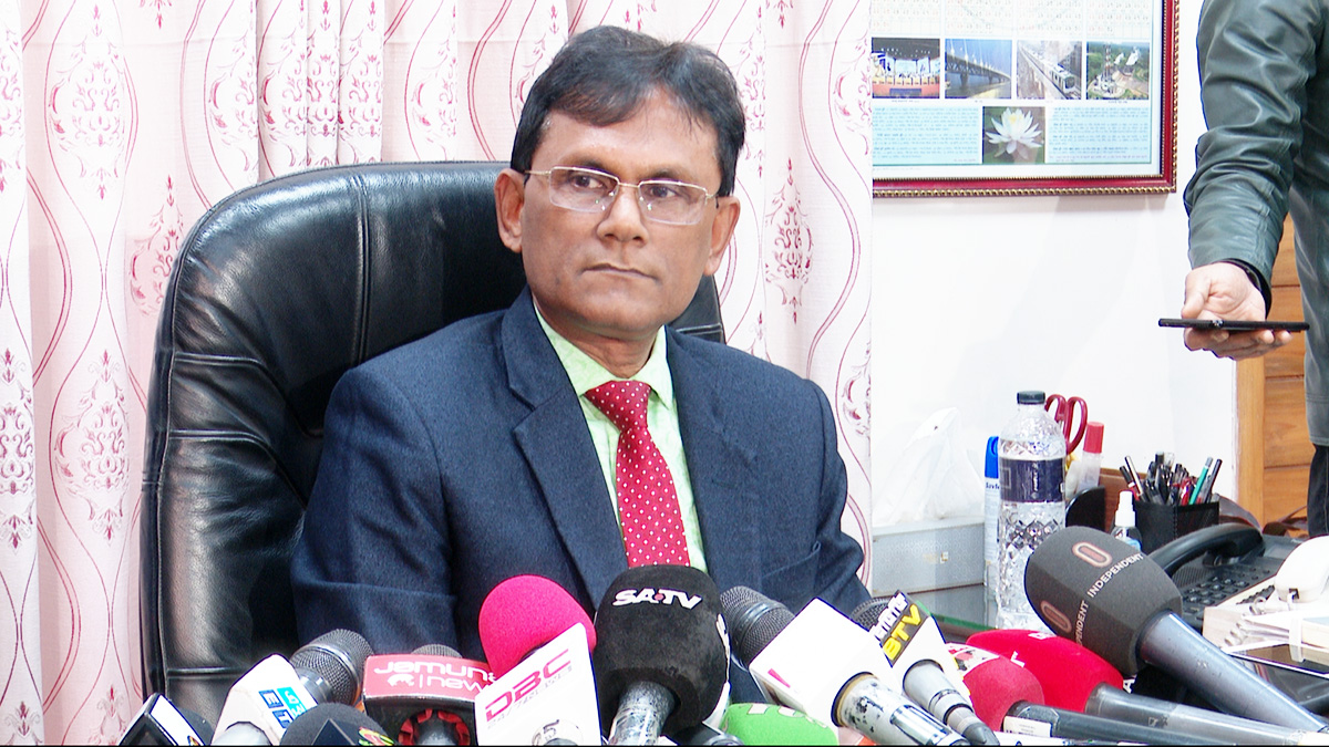 ২৫ ডিসেম্বরের পর থেকে ব্যালট যাবে জেলায়