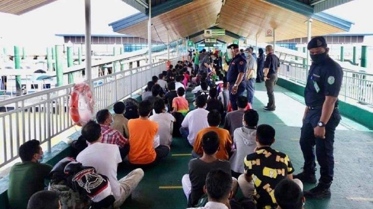 ৩৫ হাজারেরও বেশি অভিবাসীকে ফেরত পাঠিয়েছে মালয়েশিয়া