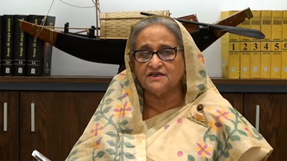 আমি বঙ্গবন্ধুর মেয়ে, দেশ বিক্রি করে রাজনীতি করি না : শেখ হাসিনা
