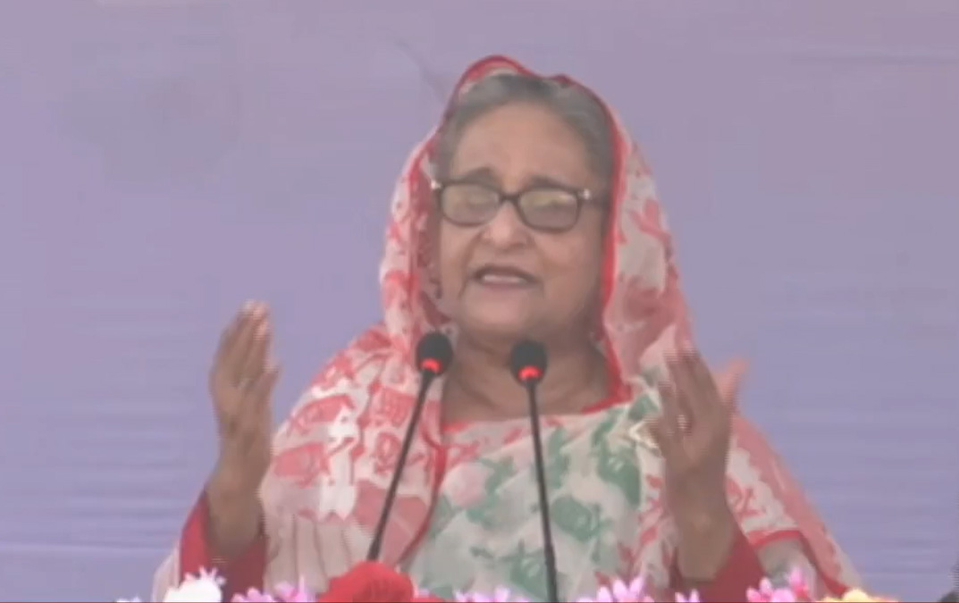 ‘নূহ (আ.) নৌকায় মহাপ্লাবন থেকে রক্ষা করেছিলেন, সেই নৌকাতেই হবে মানুষের উন্নয়ন’