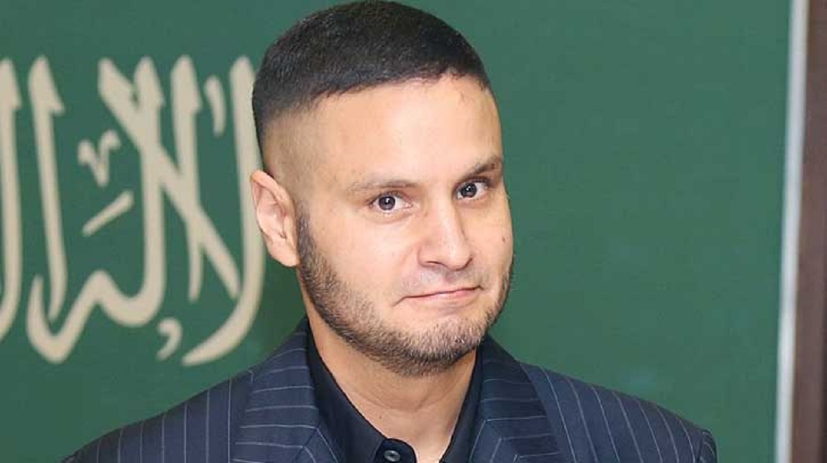 কে এই আদম তমিজি হক?