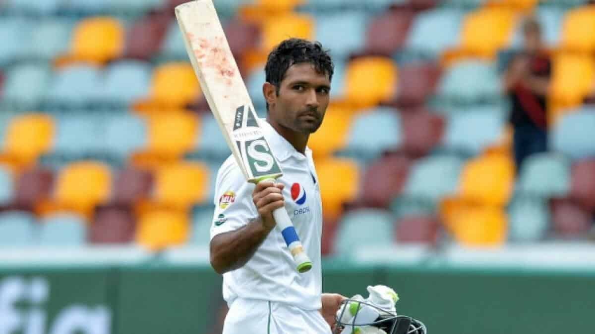 নির্বাচক হতে ক্রিকেট থেকে অবসরে পাকিস্তানের খেলোয়াড়