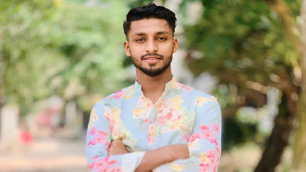 চালুর দিনেই কক্সবাজার এক্সপ্রেস ট্রেনে কাটা পড়ে যুবকের মৃত্যু