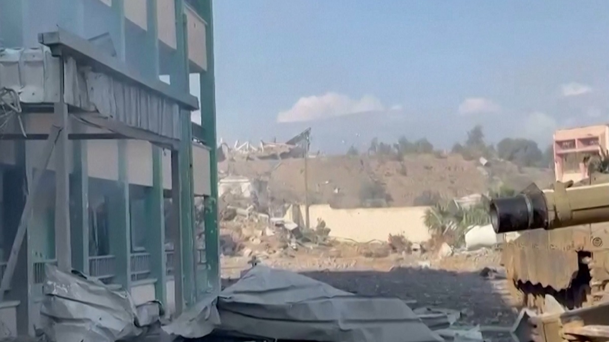 গাজায় অভিযানে নিজেদেরই গুলিতে ২ ইসরায়েলি বন্দি নিহত