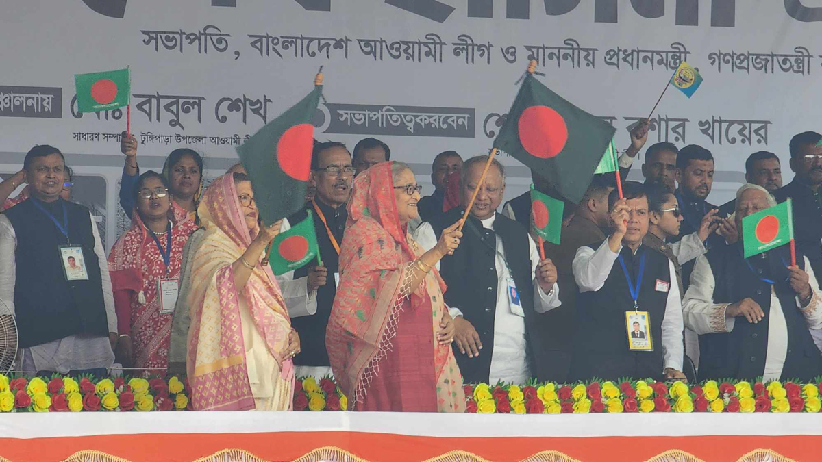 টুঙ্গিপাড়ার জনসভায় যোগ দিলেন শেখ হাসিনা