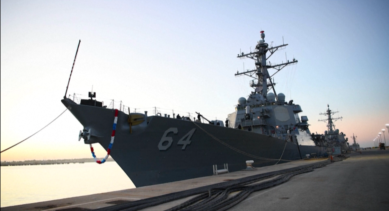 নতুন ক্রুজ ক্ষেপণাস্ত্র এলো ইরানের হাতে, পাড়ি দেবে ১ হাজার কিলোমিটার!