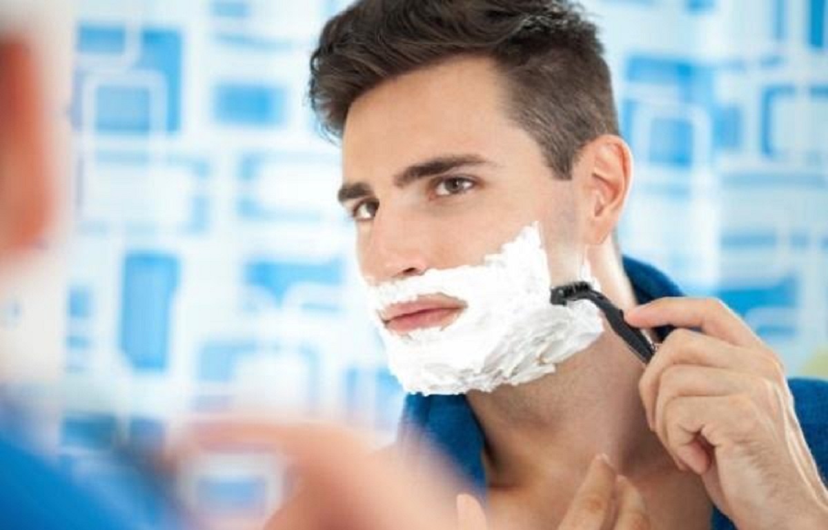 ঘন ঘন দাড়ি কাটার অভ্যাস, শীতকালে শুষ্ক ত্বক বাঁচাবেন কীভাবে?