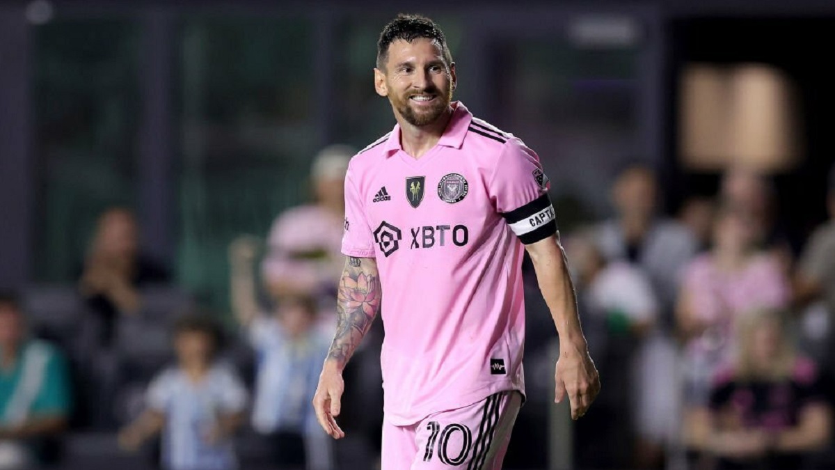 যুক্তরাষ্ট্রের ফুটবলকে বদলে দিতে মেসি যথেষ্ট নন: খুলিত