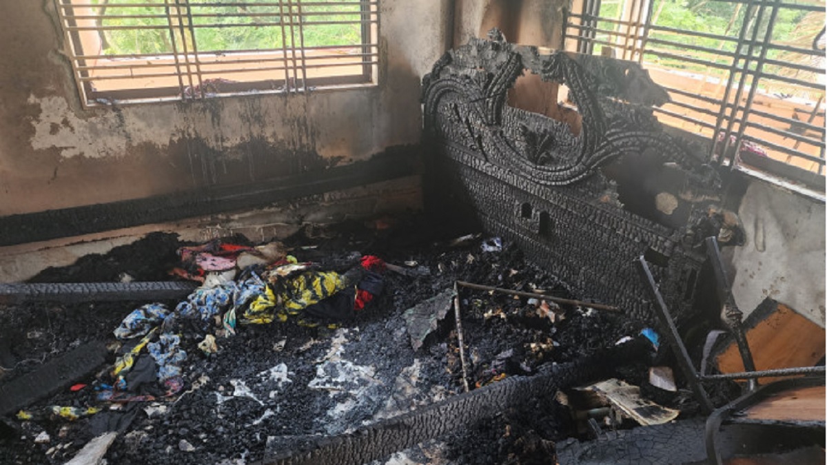 মুন্সিগঞ্জে বহুতল ভবনে ভয়াবহ বিস্ফোরণ, দগ্ধ একই পরিবারের ৪ সদস্য