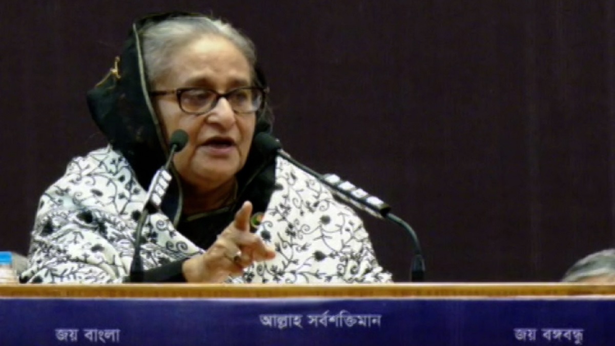 পাকিস্তানিরা পুড়িয়েছিল গোলা ভরা ধান, বিএনপি পোড়াচ্ছে চাল ভরা ট্রাক: প্রধানমন্ত্রী