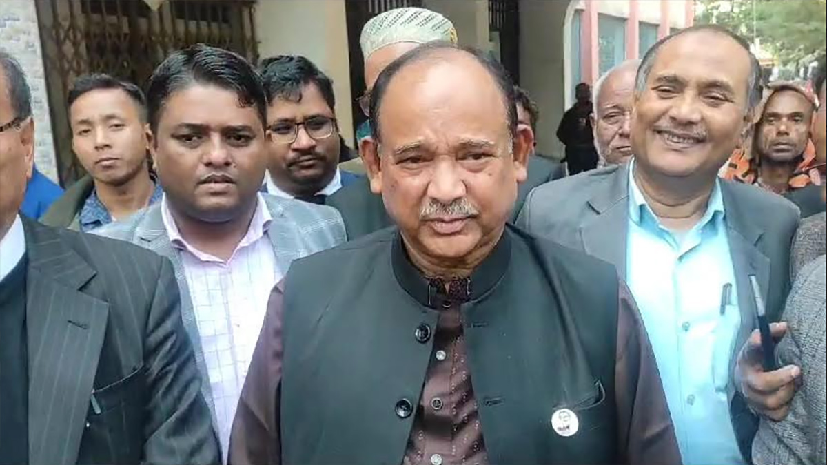 আমার বক্তব্য আচরণবিধি লঙ্ঘনের আওতায় পড়ে না: শোকজের জবাবে রেলমন্ত্রী