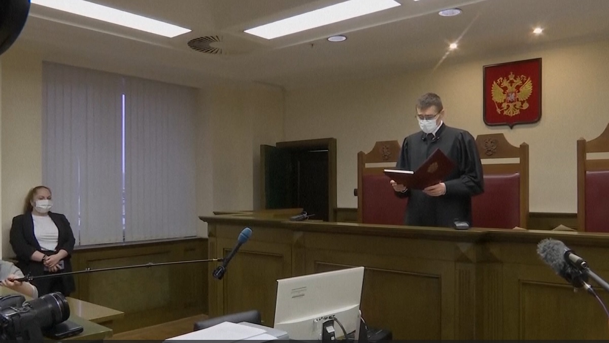 সমকামিতা আন্দোলন নিষিদ্ধ করলো রাশিয়া