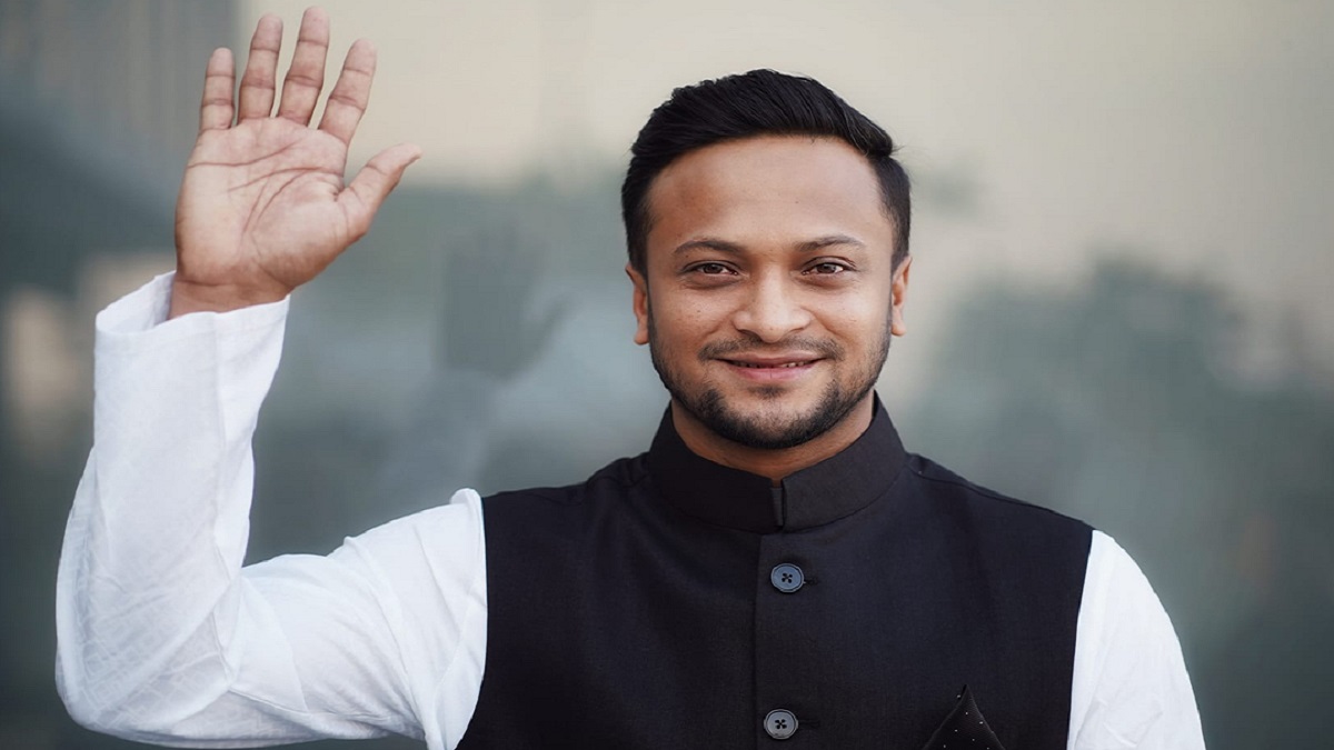 সাকিবকে সতর্ক করে ইসির চিঠি