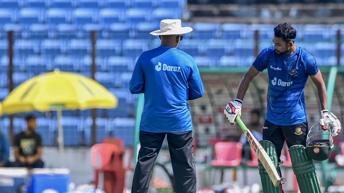 অধিনায়ক শান্তর প্রশংসায় হাথুরুসিংহে