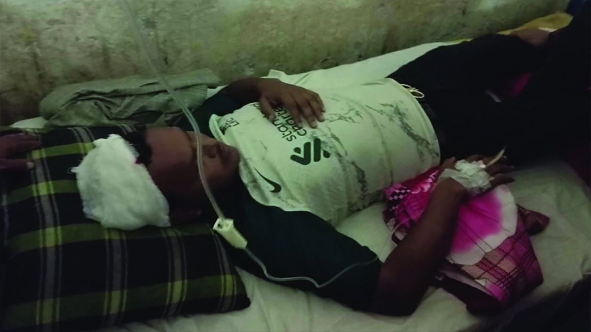 শরীয়তপুর-২: নৌকা ও স্বতন্ত্র প্রার্থীর সমর্থকদের সংঘর্ষ