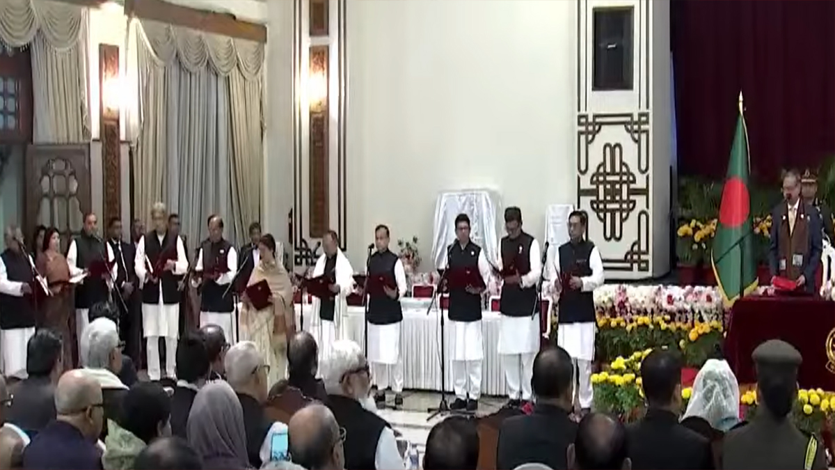 শপথ নিলেন ১১ প্রতিমন্ত্রী