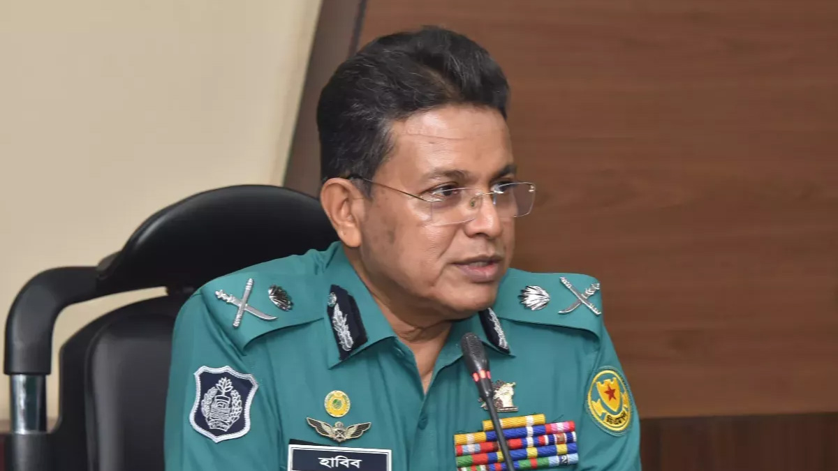 পুলিশ সাংবাদিক ভিন্ন হলেও কাজ একই: ডিএমপি কমিশনার