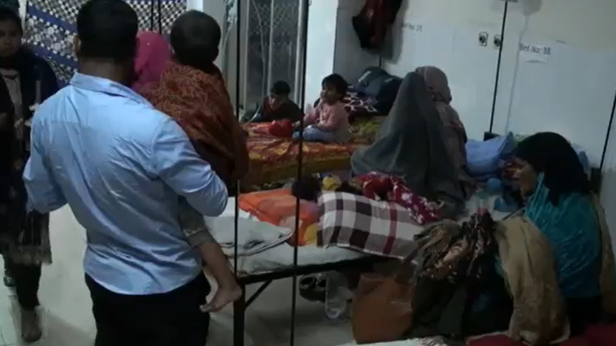 বিষপানের পর ৩ কন্যাকে বিষ খাওয়ালেন মা, ছোট মেয়ের মৃত্যু