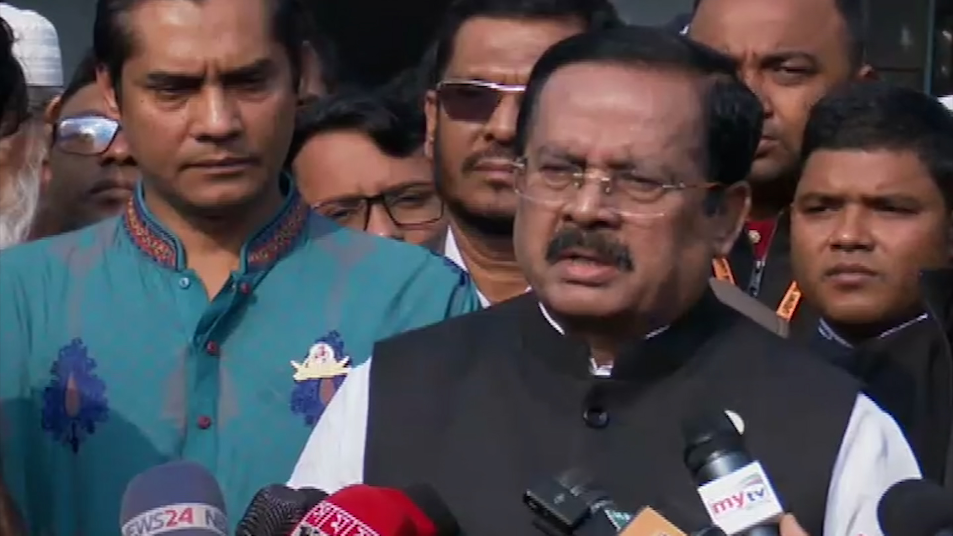 জনগণ বিএনপিকে রেড কার্ড দেখিয়েছে: ভোট দিয়ে নানক